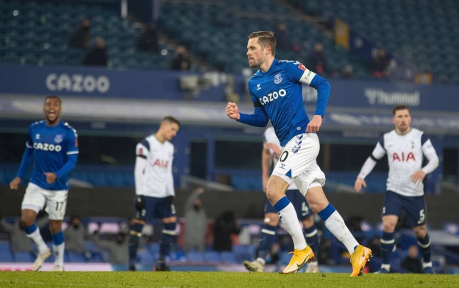 也提升了球 也提升了球