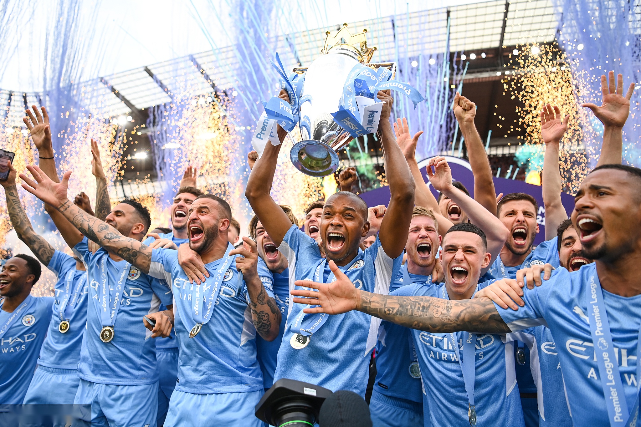 新月队这场 新月队这场